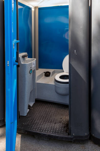 Portable Toilet Options We Offer in Rosemont, PA